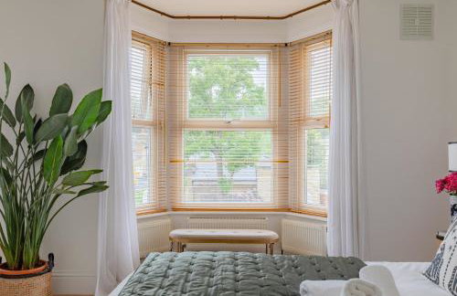 Luxuriously Curated 4BD Home Stoke Newington - Foto 42