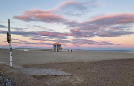 Appart T2 vue imprenable sur le canal et la mer - Foto 3