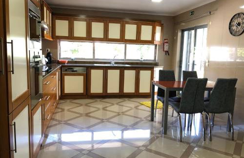 Luxury Chaves Village - Photo 14