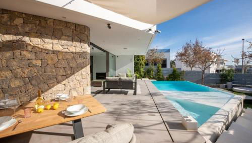 Modern Oasis: 4 Bedroom Villa in Ibiza City, 1263 - Foto 3