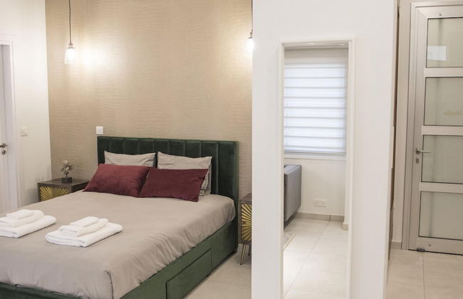 96 Nic1 - Stay Glam Skin Studio - Foto 7