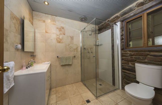 1860 Wine Country Cottages - Photo 17