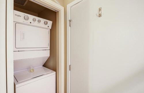 Walk to the Lake Chelan Condo with Mtn Views! - Foto 19