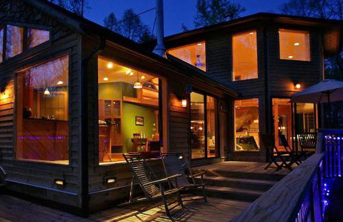 Luxury Mountain Cabin Rental on Rockfish Gap River near Charlottesville, Virginia - Foto 9