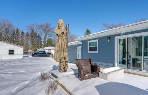 Deck, Fire Pit! Fully Updated Home Near Lake Huron - Photo 21