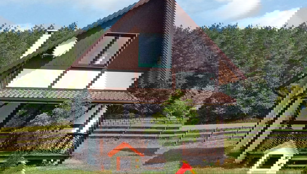 Holiday House Located Near the Forest, Lake and Sea - Foto 1, Profilbild