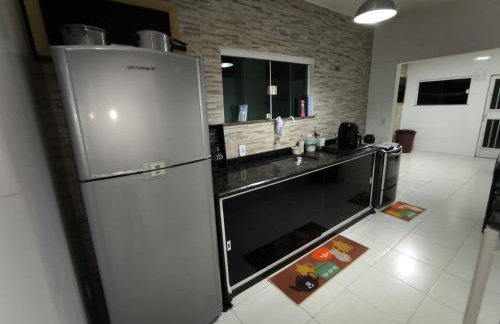 Casa inteira 3 quartos Vila Capri bairro nobre 14 pessoas e 6 carros - Foto 21