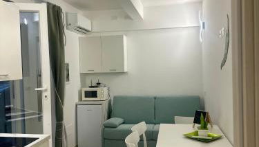 Chez-Nous Apartments by Bonsai - Photo 2