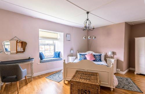 Low Cottage - Photo 4