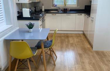 Sun Terrace Lodge Weybridge - Foto 9