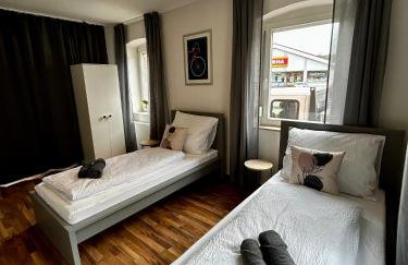 OhPardon! GAILDORF - Monteurwohnung im EG, Einzelbetten, Loggia & Garten - Foto 3