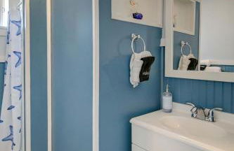 Pelican's Perch 1-Bed by the Sea w fireplace - Foto 13