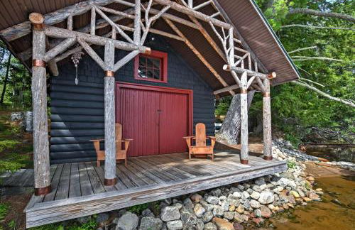 Restored Historic Saranac Lake Home Lake Access! - Foto 33