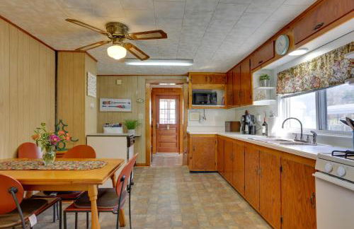 Scenic Home on the Delaware River, Pet-Friendly! - Photo 8