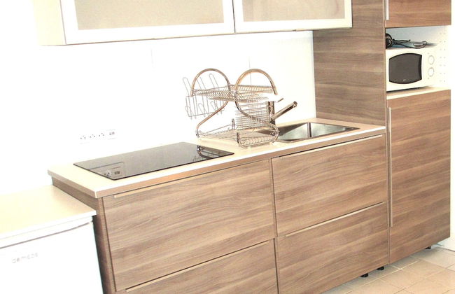 One bedroom flat ground floor avec cuisine -Rue Saint charles - métro Charles Michels 75015 PARIS - Photo 19