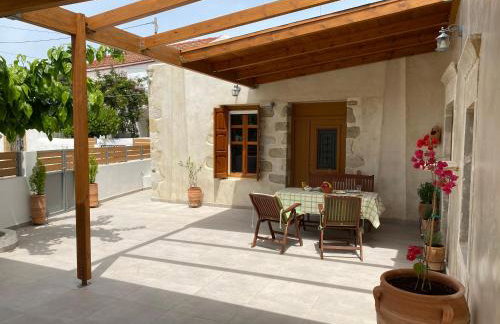 Avli House Vori - Photo 4