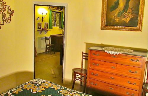 Agriturismo "Borgo Madonna degli Angeli" - charming cottages in the gardens ! - Foto 13