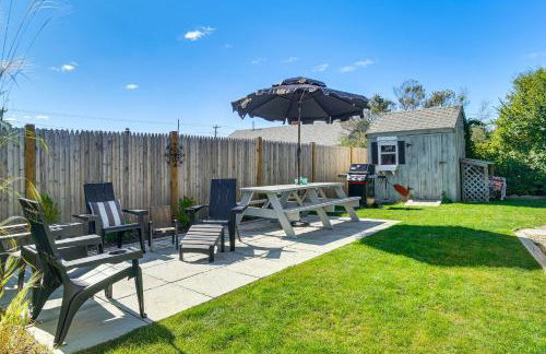 Walk to Craigville Beach Cape Cod Gem with Patio - Foto 3