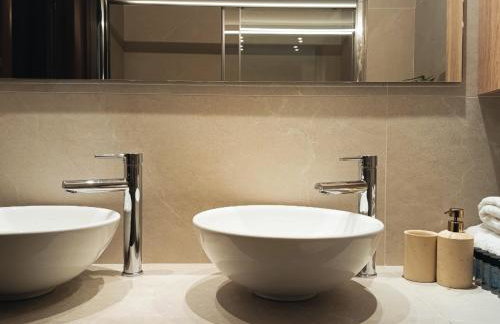 Lunix Luxury Apartment on Metro Station - Foto 70