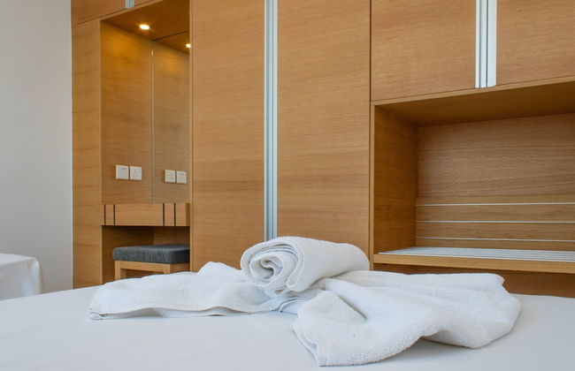 Rododafni Beach Apartments - Foto 8