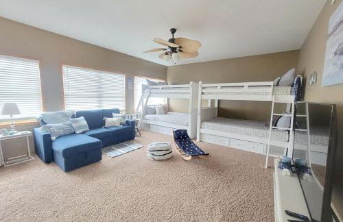 Lakefront Family Retreat w/ Views, Boat Slip - Foto 40