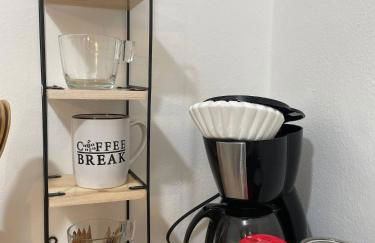 Tropical Paradise in Miracle Mile with Parking - Foto 18