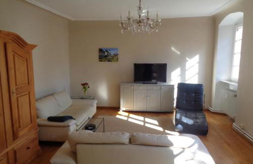 Ferienwohnung Altes Pfarrhaus mit Flair und Jufferblick - Foto 4