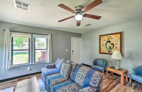 Centrally Located Lawton Home Dogs Welcome! - Foto 5