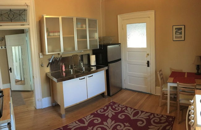 1 BR Apartment in Historic District - Foto 7