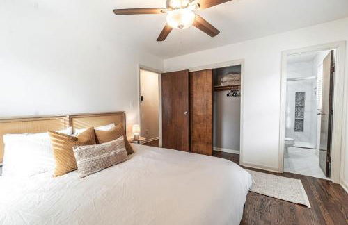 Nall Hills Gem! Great location & new interior! - Foto 20