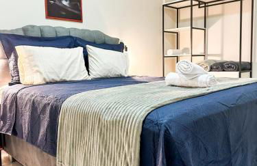 APË GOLD NO CENTRO DA CIDADE COM AR E CAMA KINg - Foto 6