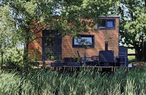 TinyHousebeiDresden in absoluter Alleinlage direkt am Naturteich große Terrasse Grill und Kaminofen Juni - September Mindestmietzeit 1 Woche Sa- Sa - Foto 13