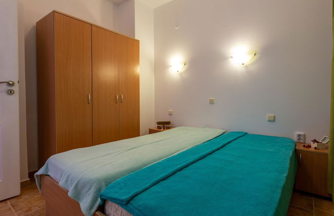 Apartment in Vista Del Mar - Photo 3