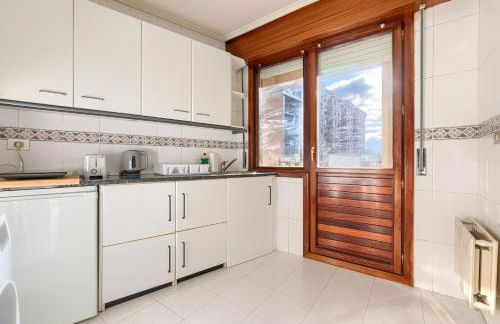 VT , Acogedora en barrio tranquilo con garaje - Photo 10