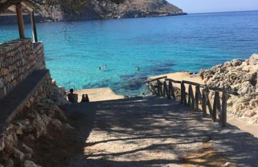 Chrisi Holiday Home - 500 sqm Private Gardens & Nature View - 300m by the sea - Photo 72