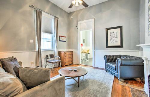 Uptown NOLA Apt on Magazine Street with Backyard! - Photo 16