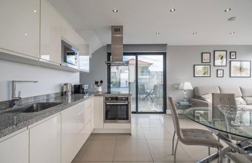 Hillside Villa - Photo 37