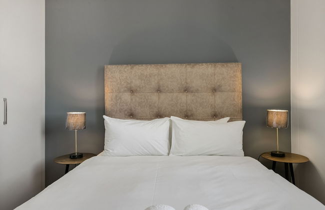 The Median Apartments - Photo 10