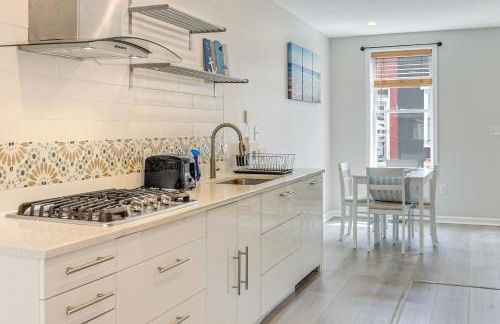 Walkable Baltimore Rowhouse with Fenced-In Patio! - Foto 9