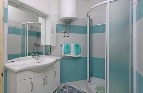 Family friendly house with a swimming pool Dolenja Vas, Central Istria - Sredisnja Istra - 24521 - Foto 24