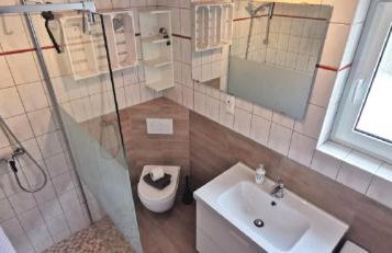 Ferienhaus Ostseebrise Usedom im Grünen familienfreundlich ruhig Parkplatz Terrasse Kamin - Foto 25