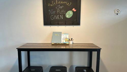 No Putts Given. Cozy home on Par 4, free Golf Cart and Pool access - Foto 2