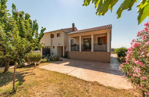 New! Holiday Home Tina with pool - Foto 59