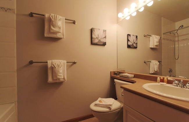 Sunpath Condos by Whistler Retreats - Photo 20