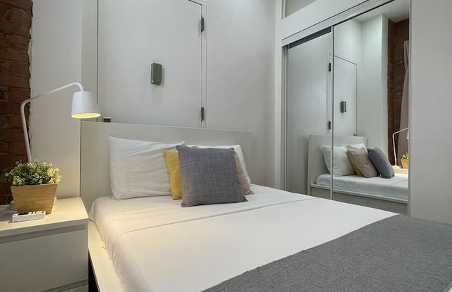 Hotel and the City-Midtown - Photo 6