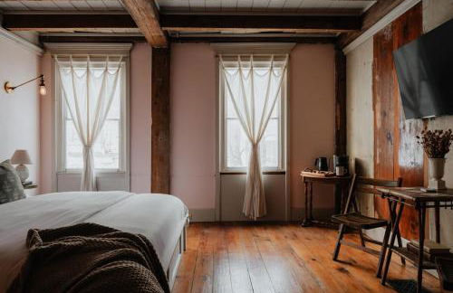 Book Village Inn - Entire Hotel - Foto 38