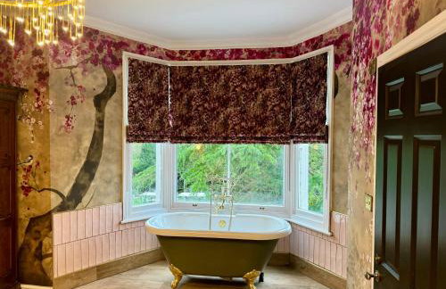 Secret Garden House - 7 bed Manor House with Hot Tub and Magical walled Gardens - Foto 9