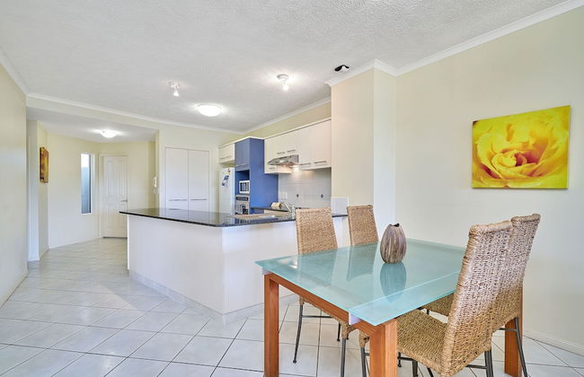 North Cove Waterfront Suites - Photo 15