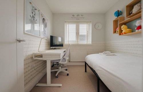 3 Bed House Business Sleeps 5 Location Wifi - Foto 14