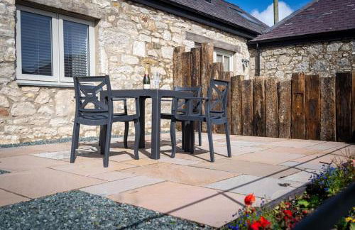 Tractor Shed, seaside cosy cottage for 4 - Photo 18